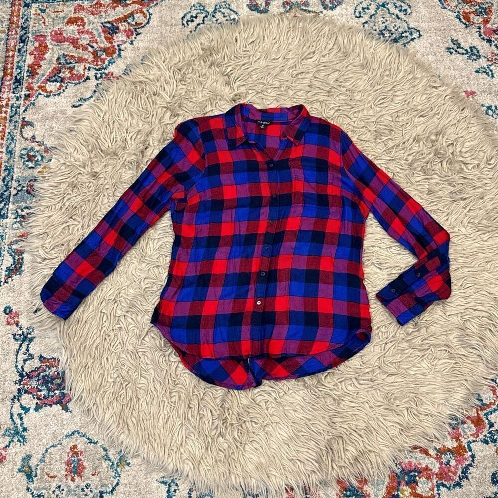 Lucky brand button down flannel size medium